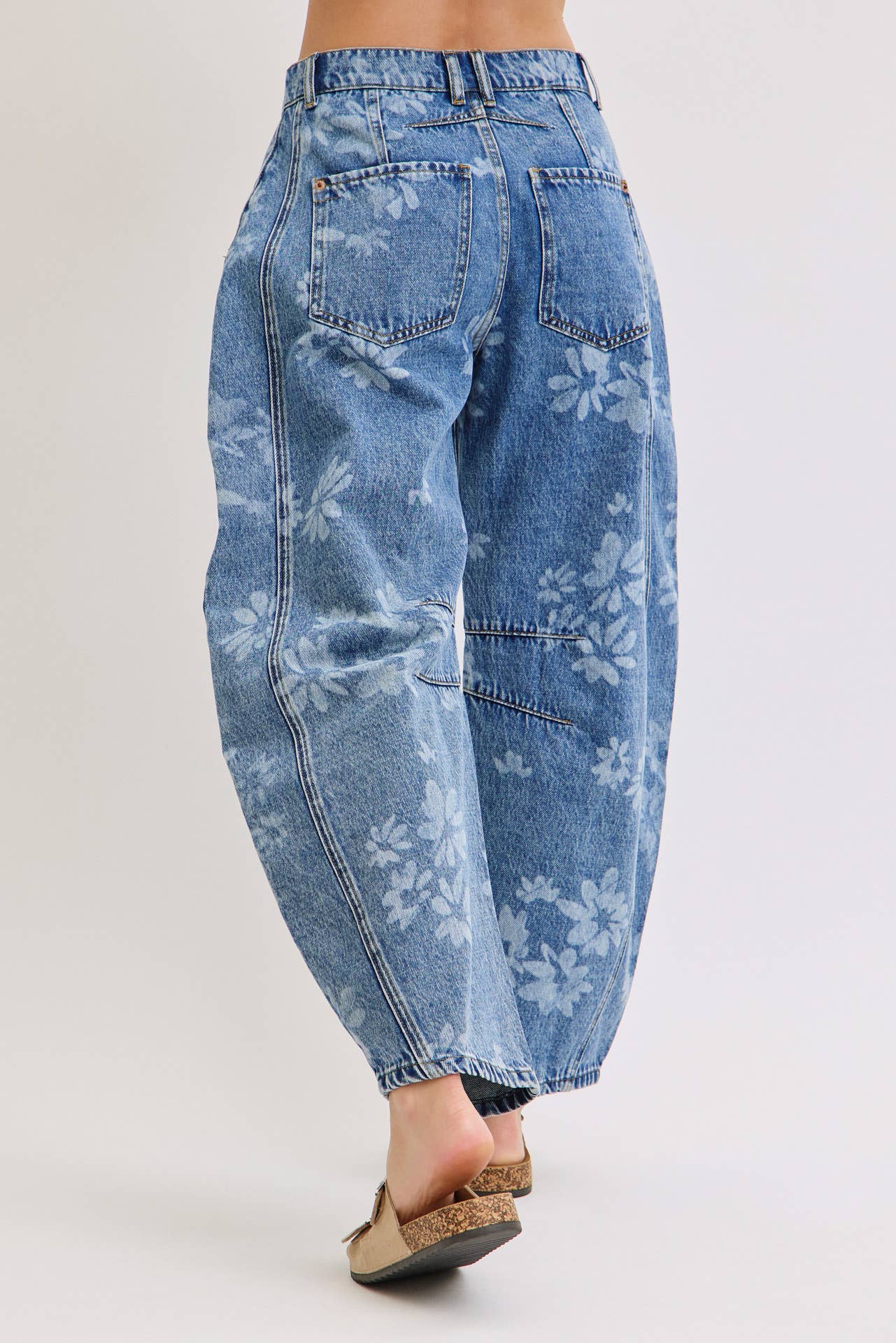Floral Print Denim Barrell Jeans