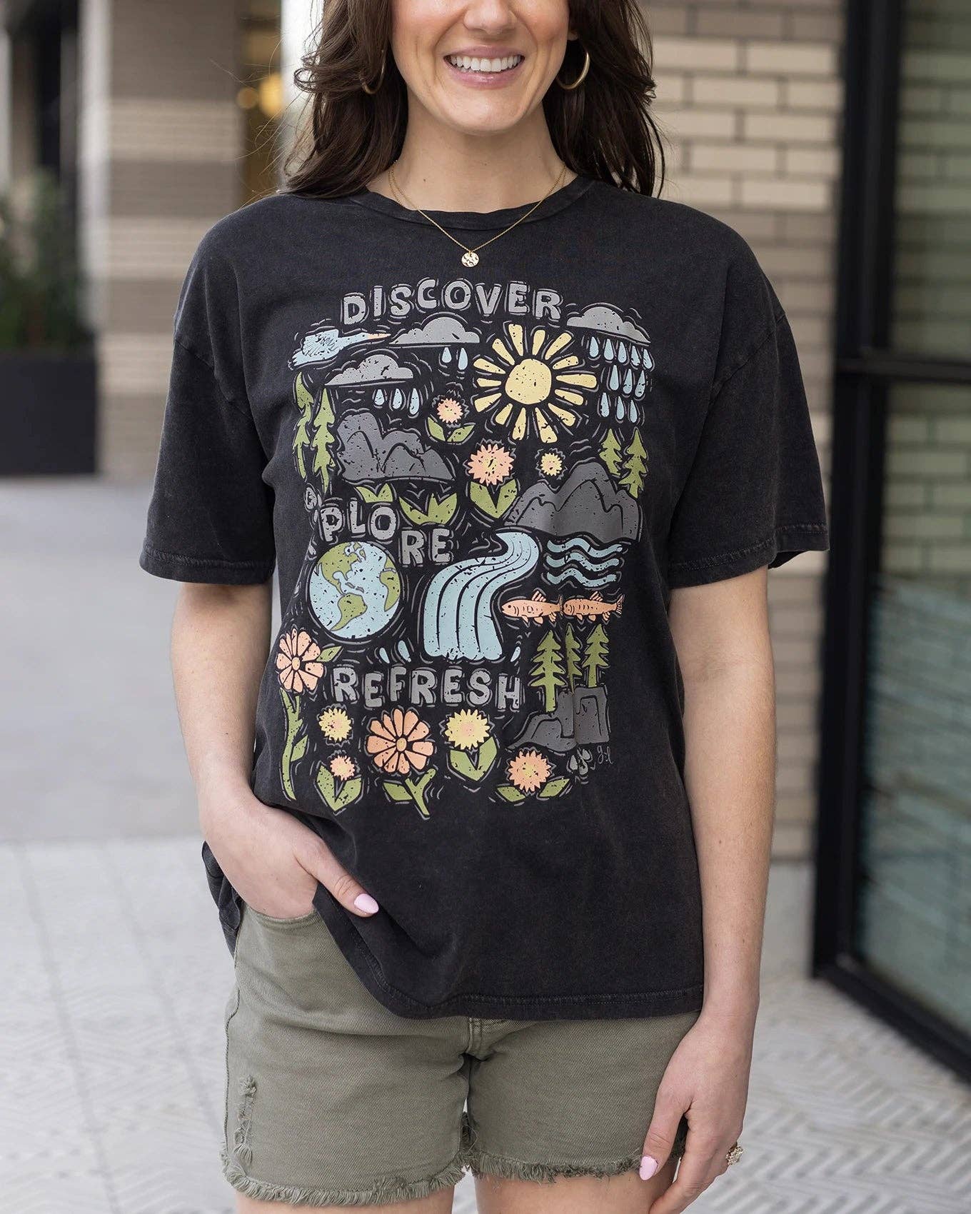 Boyfriend Fit Graphic Tee - Discover, Explore, Refresh