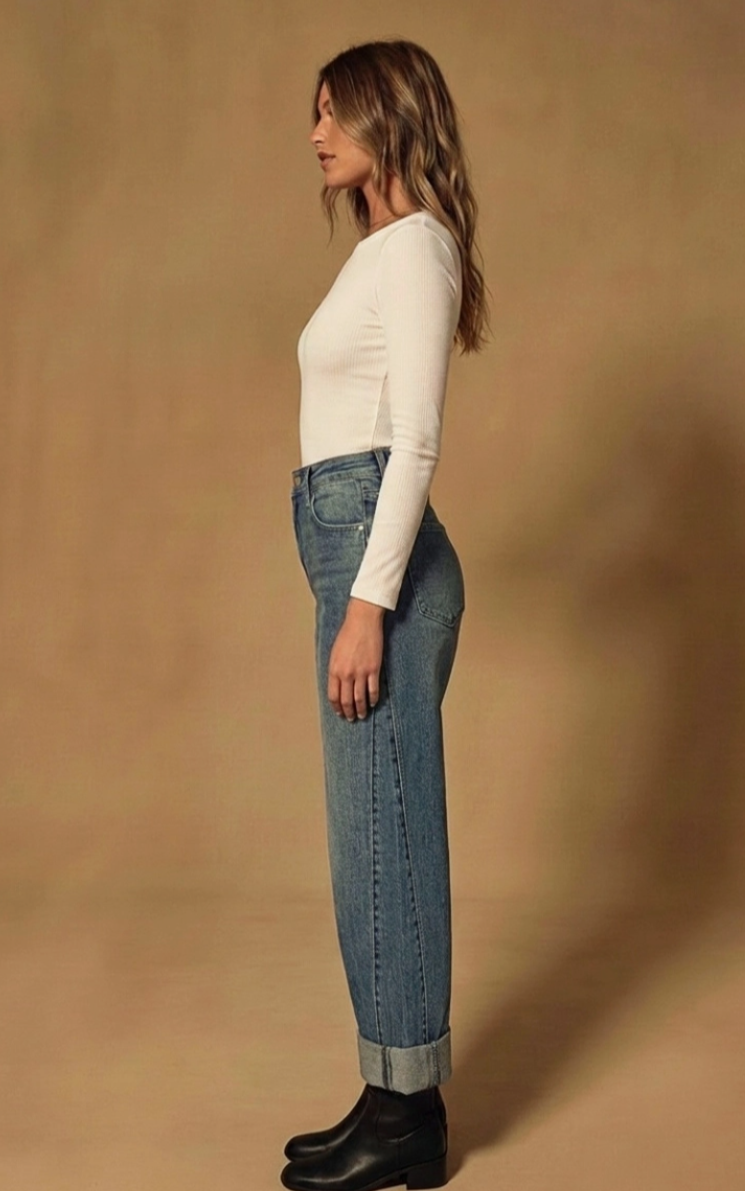 Vintage Wash High Rise Relaxed Tapered Barrel Leg Jeans