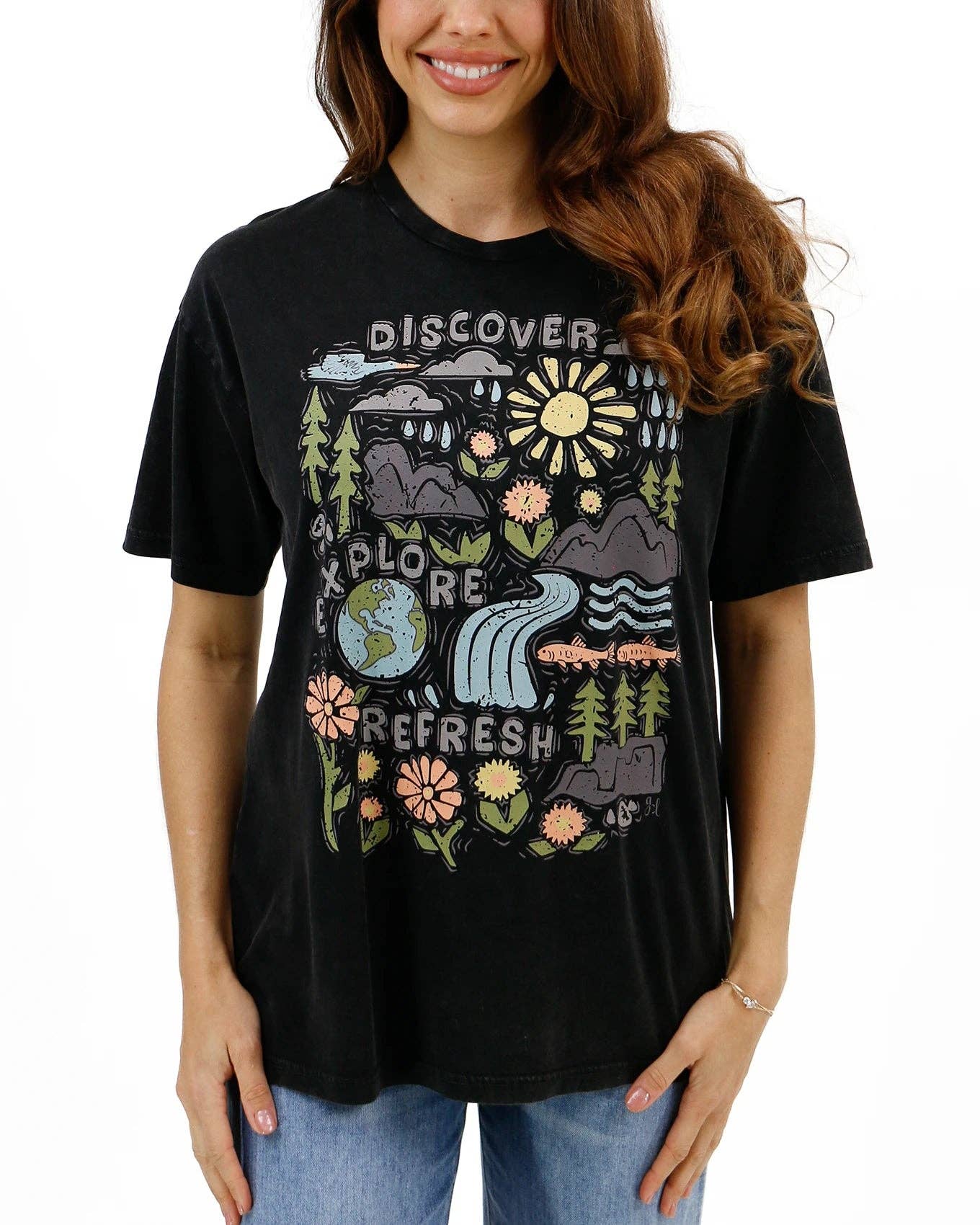 Boyfriend Fit Graphic Tee - Discover, Explore, Refresh