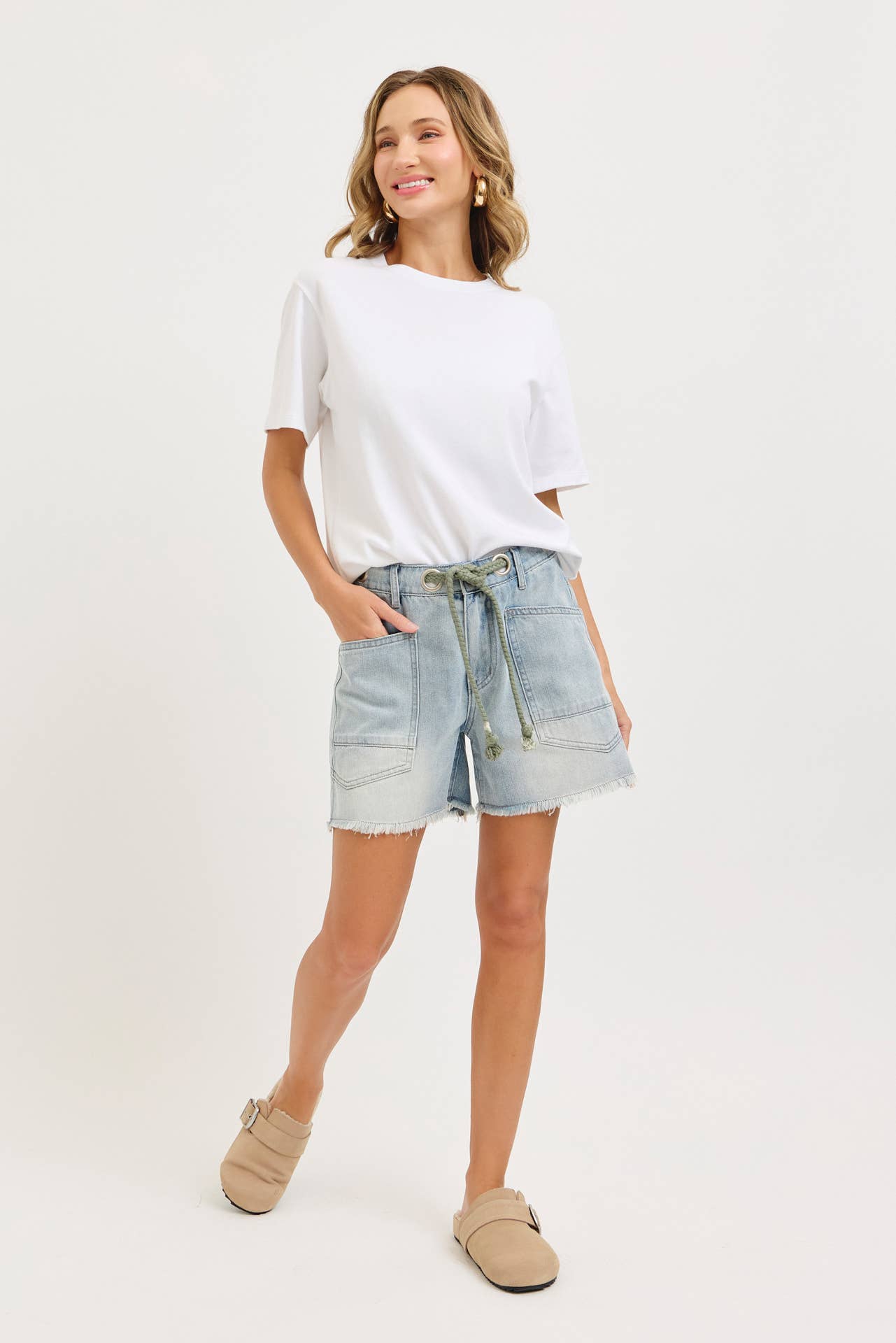 BARREL JEAN SHORTS