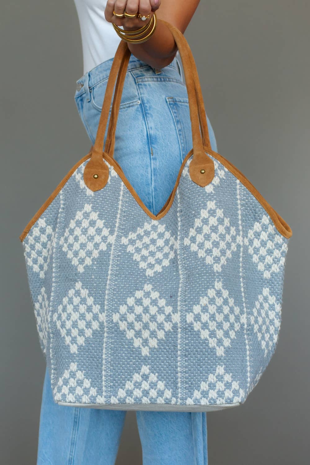 Grayish Blue & Cream Diamond Pattern Tote