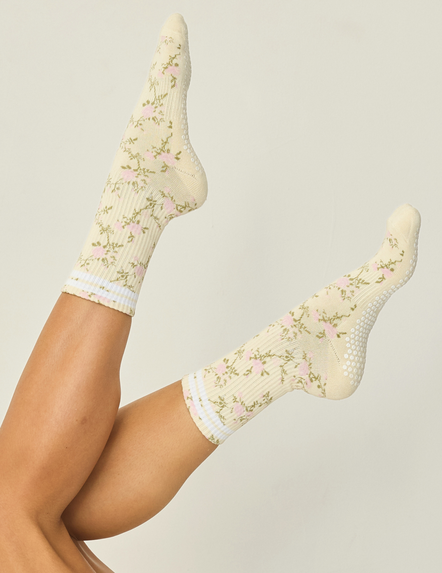 The Floral Grip Sock: Vintage Rose