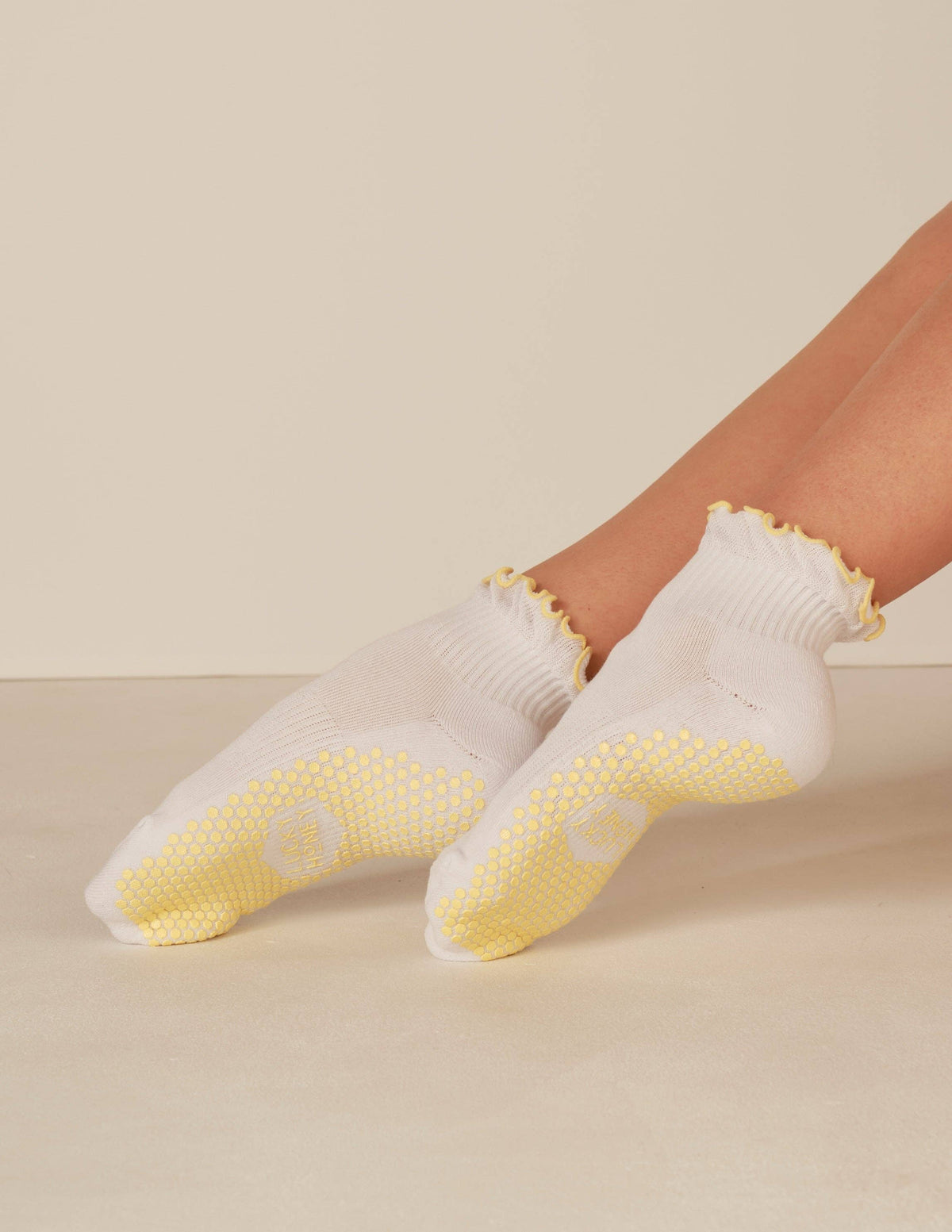 The Tipped Ruffle Grip Sock