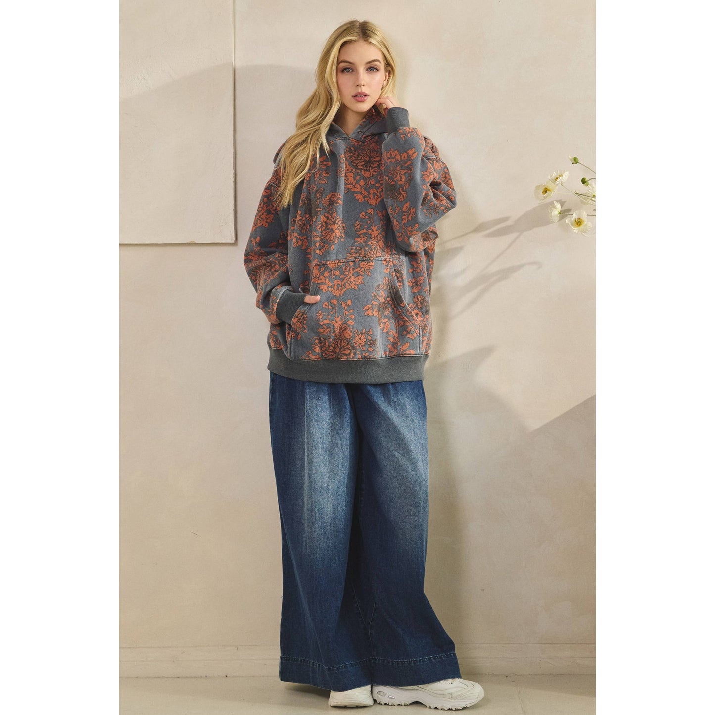 Vintage Wash Floral Fleece Hoodi