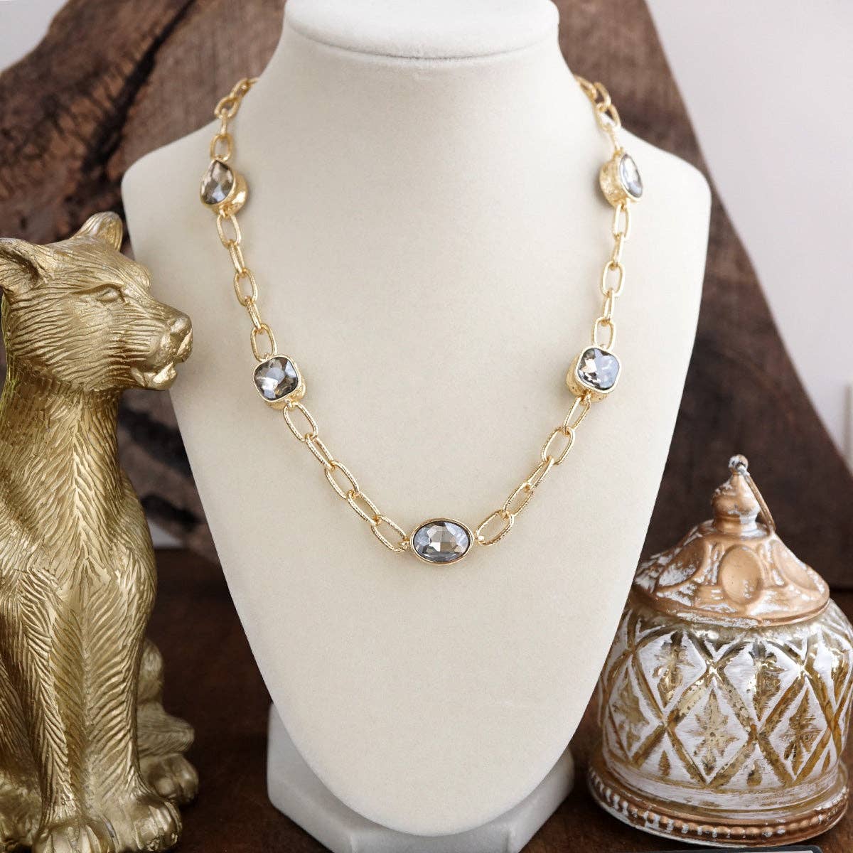 Brilliant Bond – Statement Chain Bracelets with Reflective Crystals