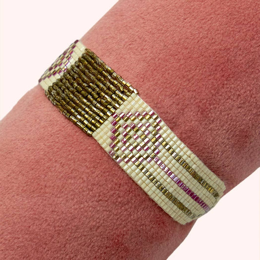 Beaded Bracelet Medium - Lavender Diamonds & Gold Bar