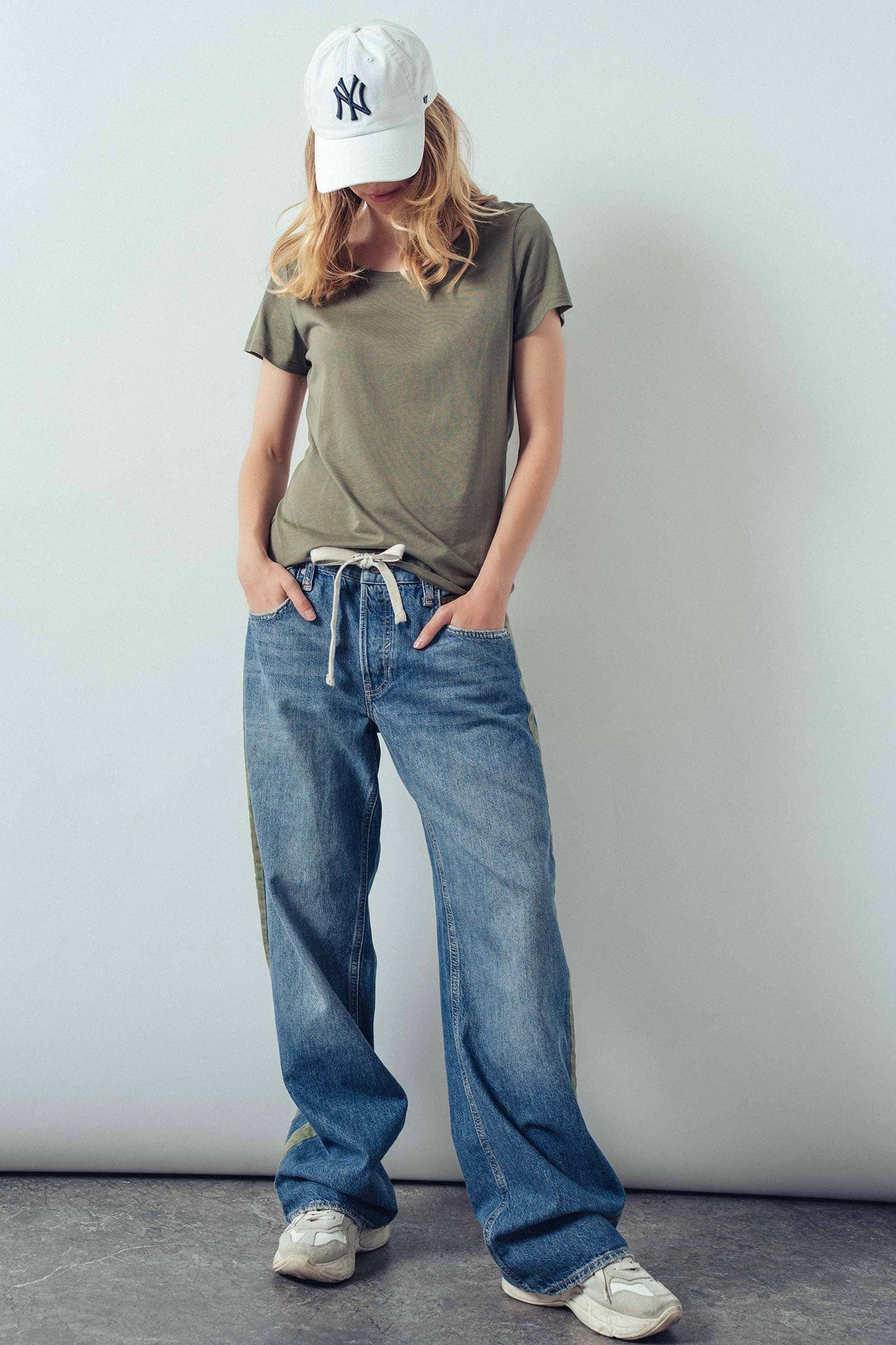 Slouchy Relaxed Wide-Leg Utility Stripe Denim Jeans