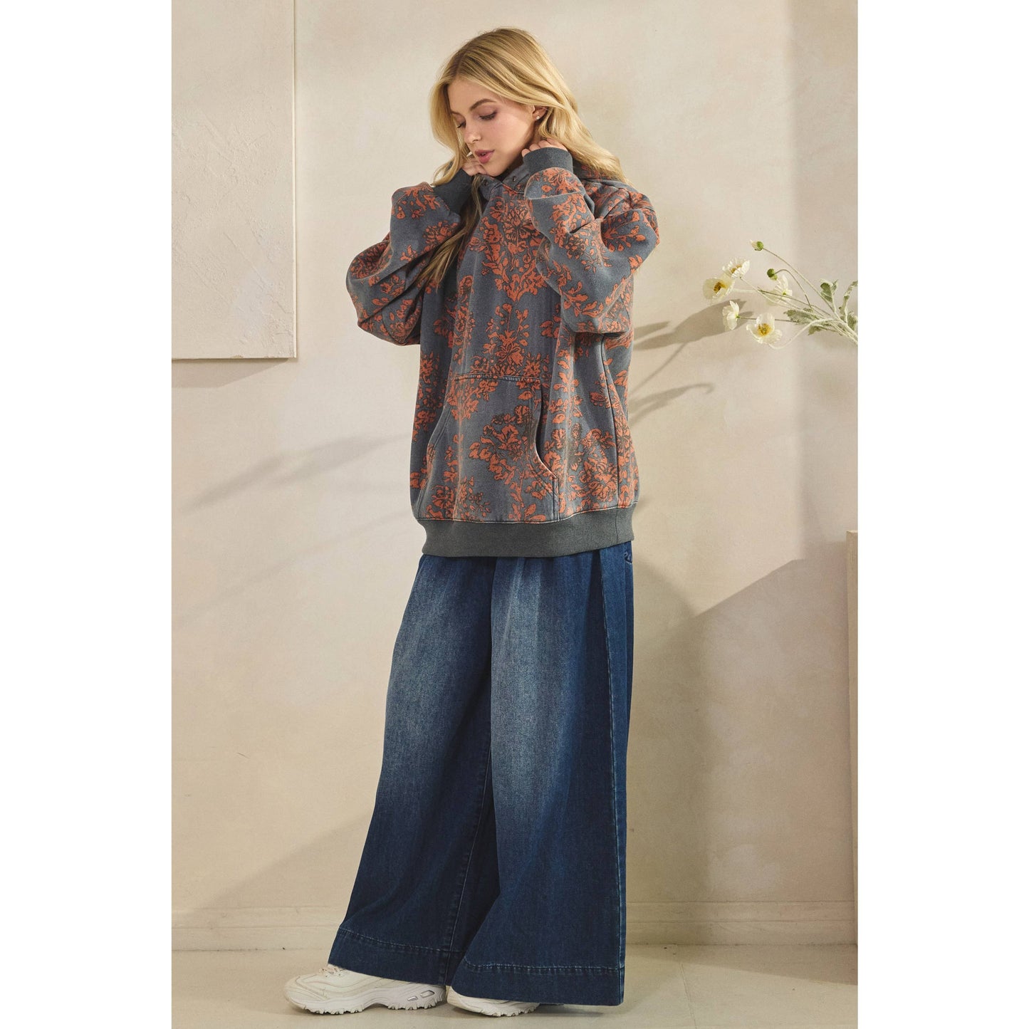 Vintage Wash Floral Fleece Hoodi