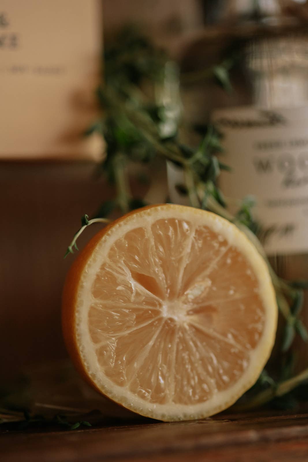 Fresh Lemon & Crushed Thyme Solid Brass 14oz Soy Candle