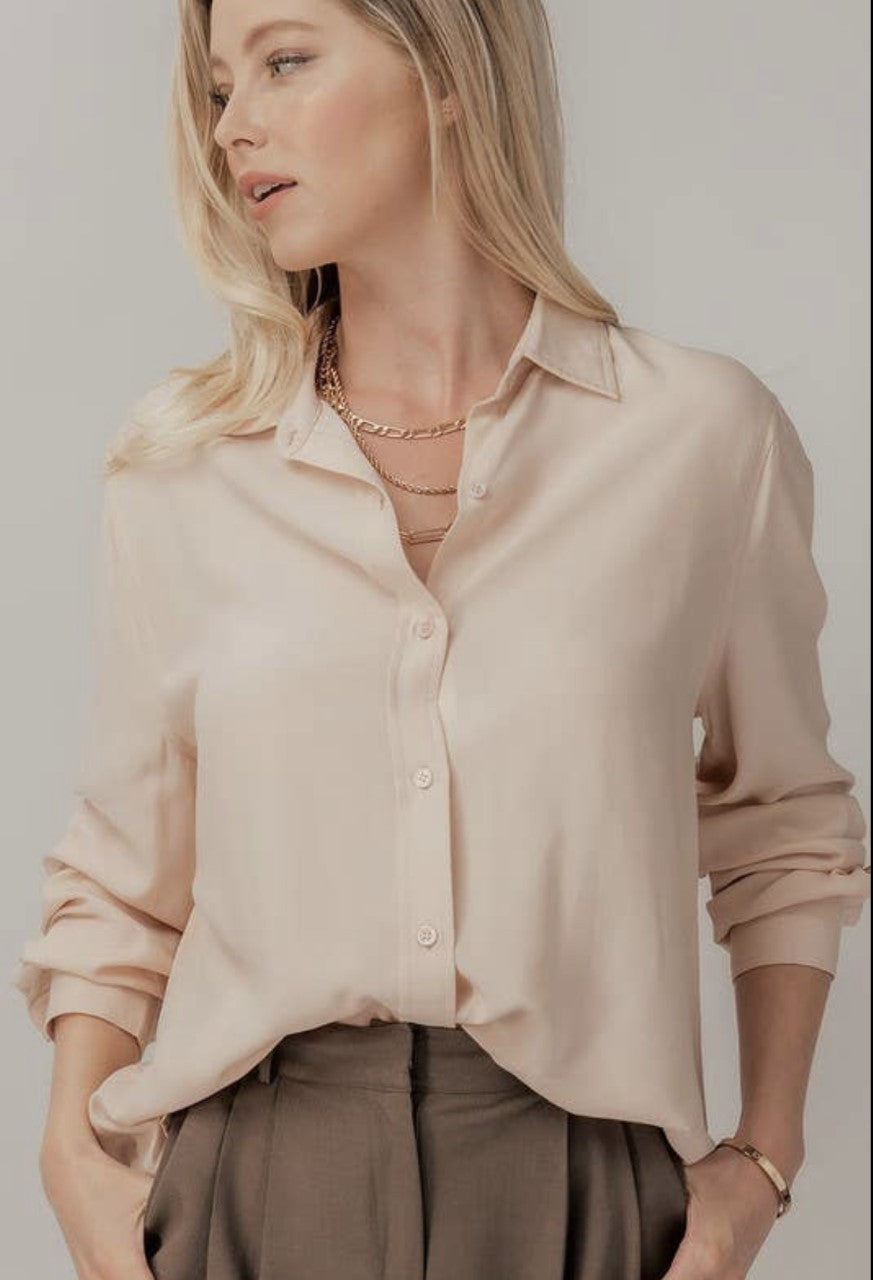 Effortlessly Chic Solid Relaxed Fit Button-down Shirt