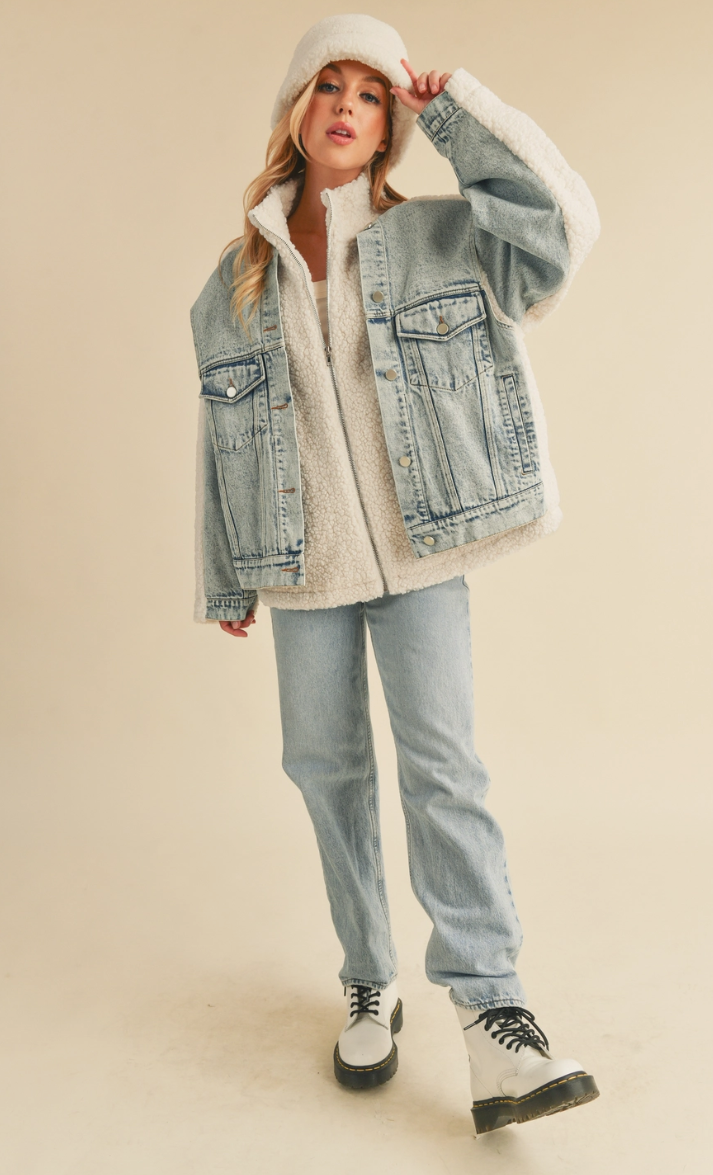 The coolest denim & sherpa jacket!