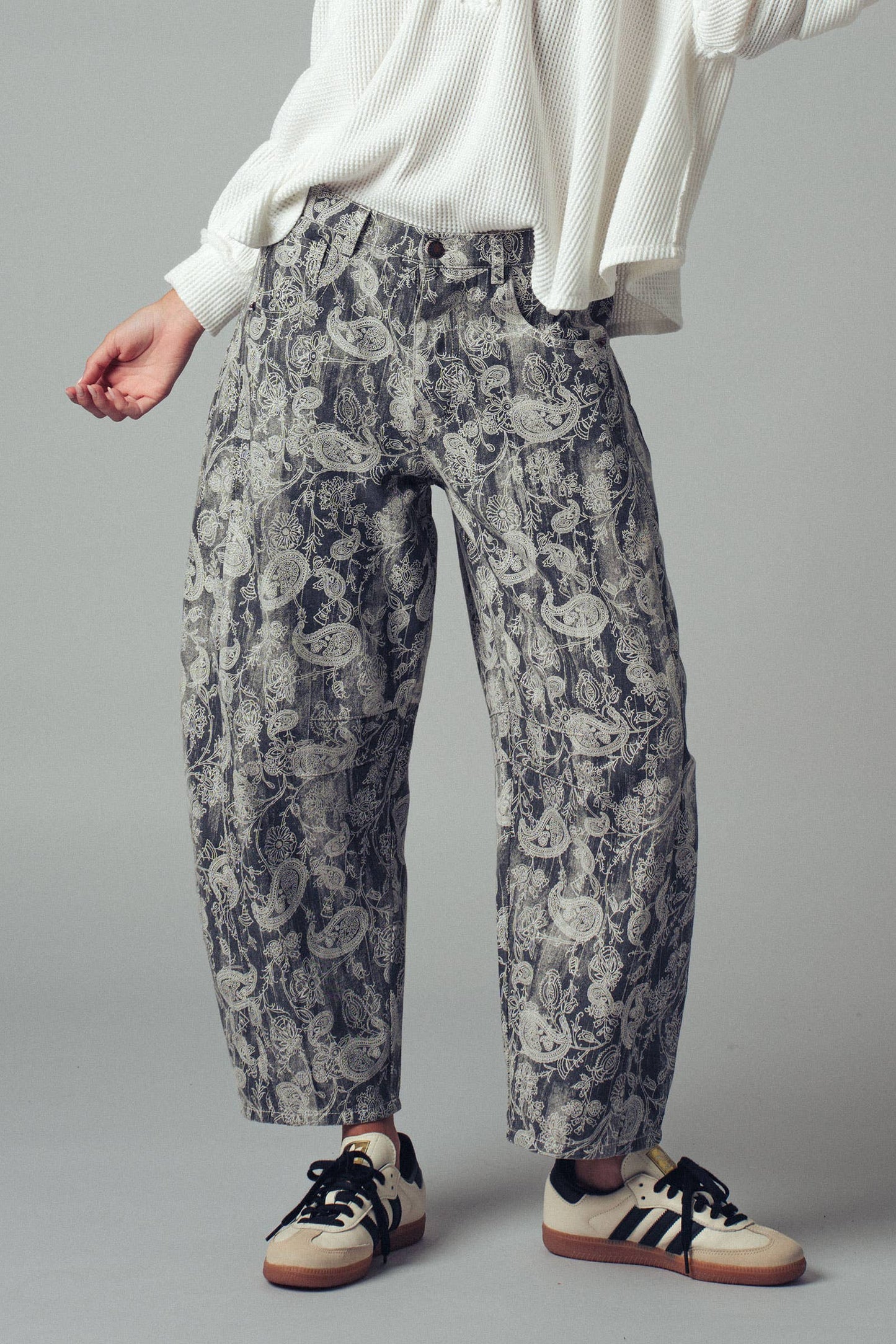 Paisley Print Cropped Wide Leg Pants