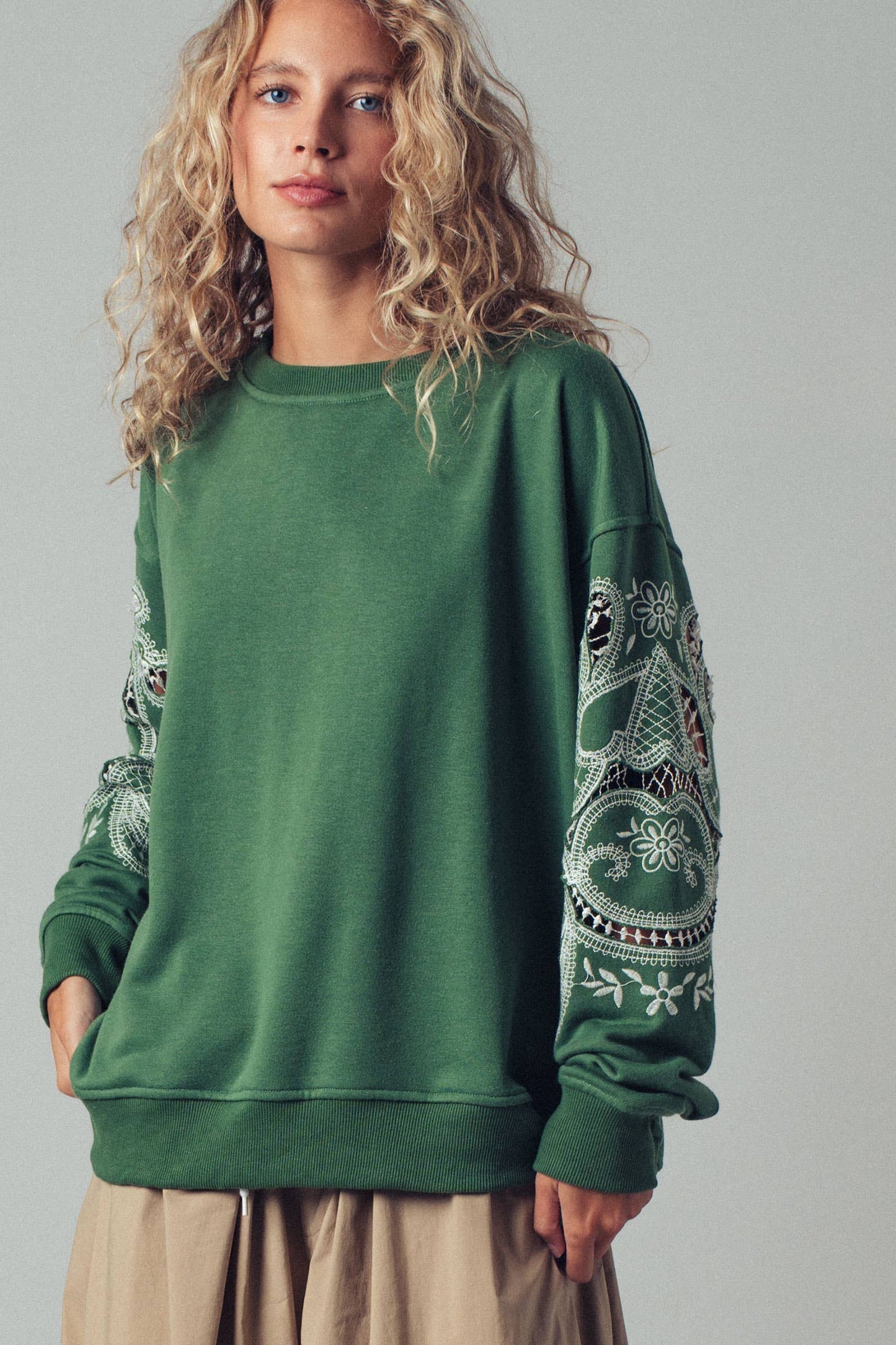 Romantic Lace Embroidered Sleeve Sweatshirt