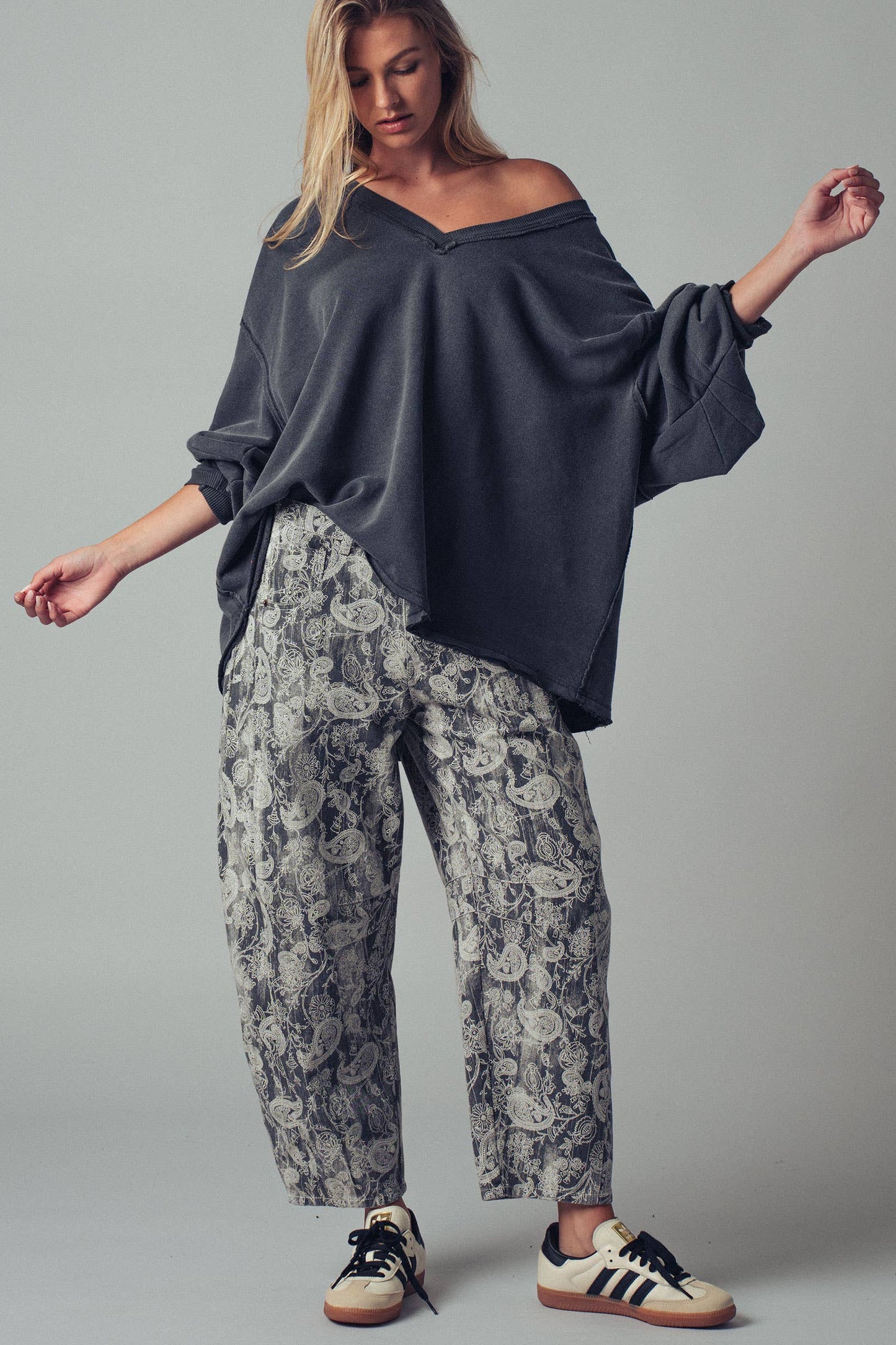 Paisley Print Cropped Wide Leg Pants