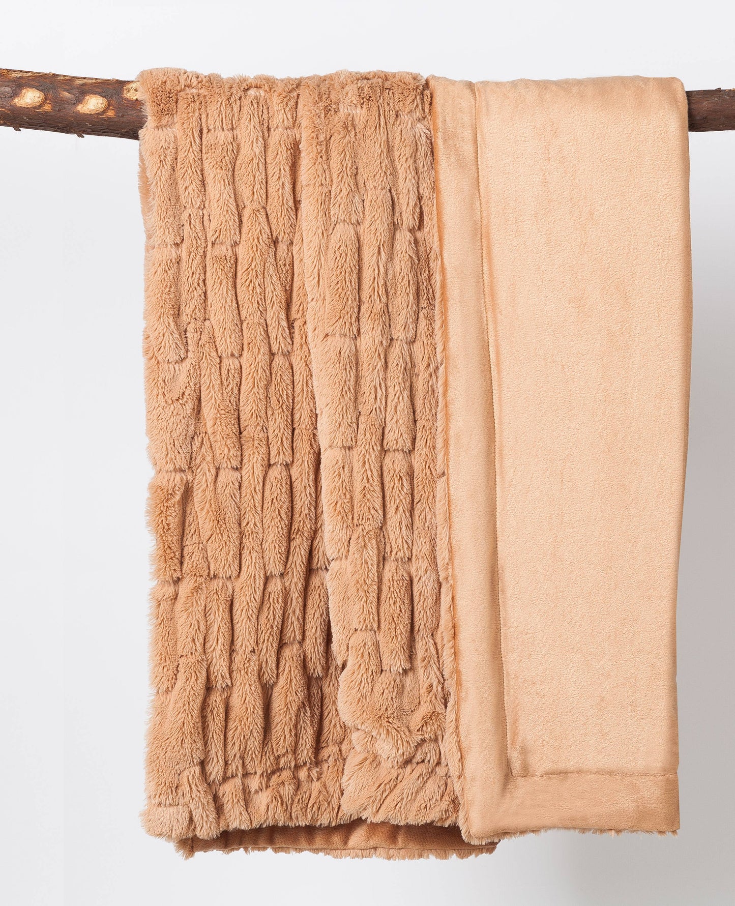 Luxuriously Soft Faux Fur Throw - Camel
