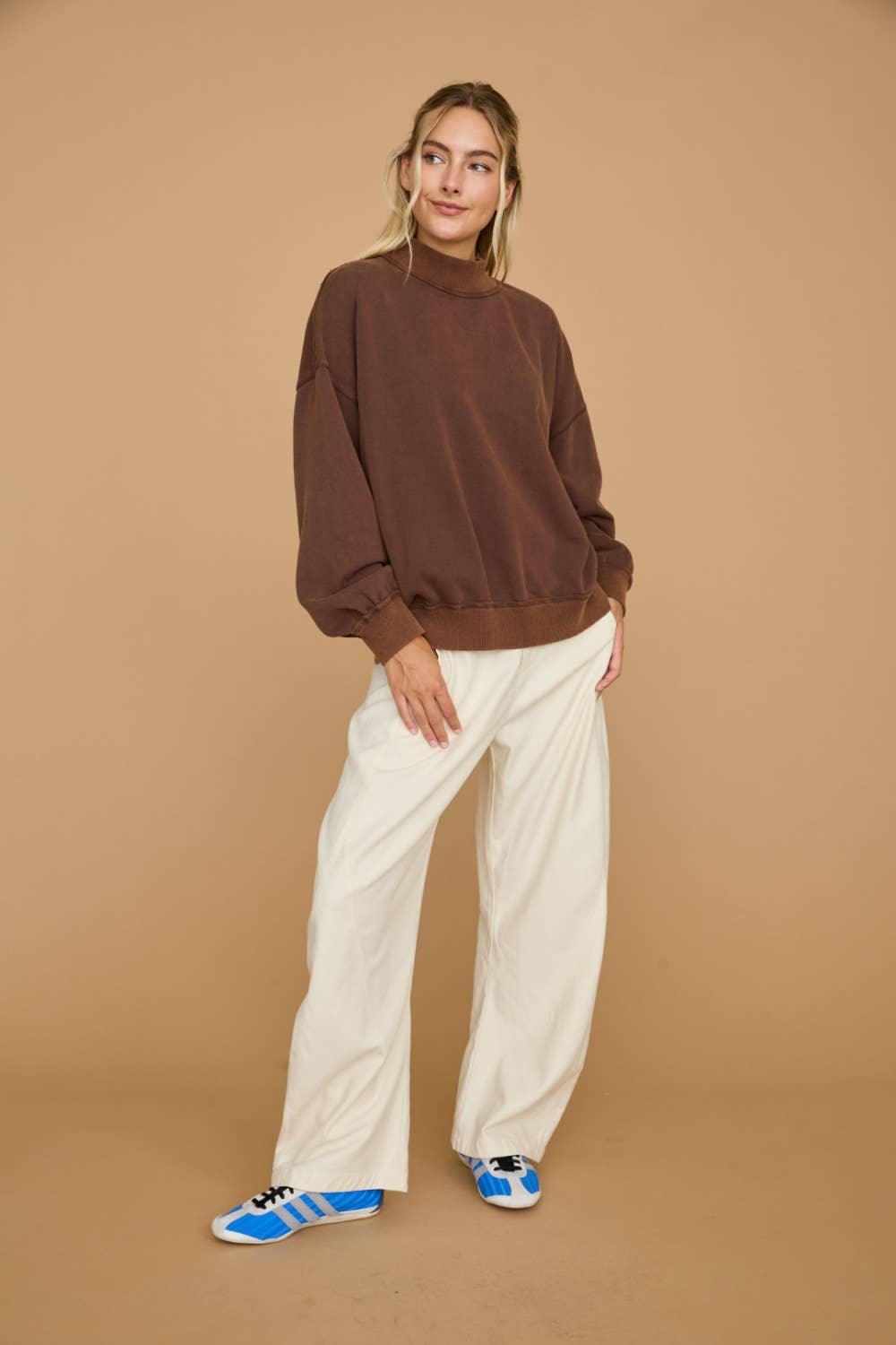 Washed Mock Neck Oversized Sweatshirt